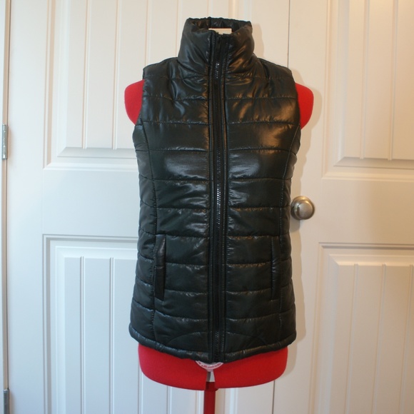 black puffer jacket rue21